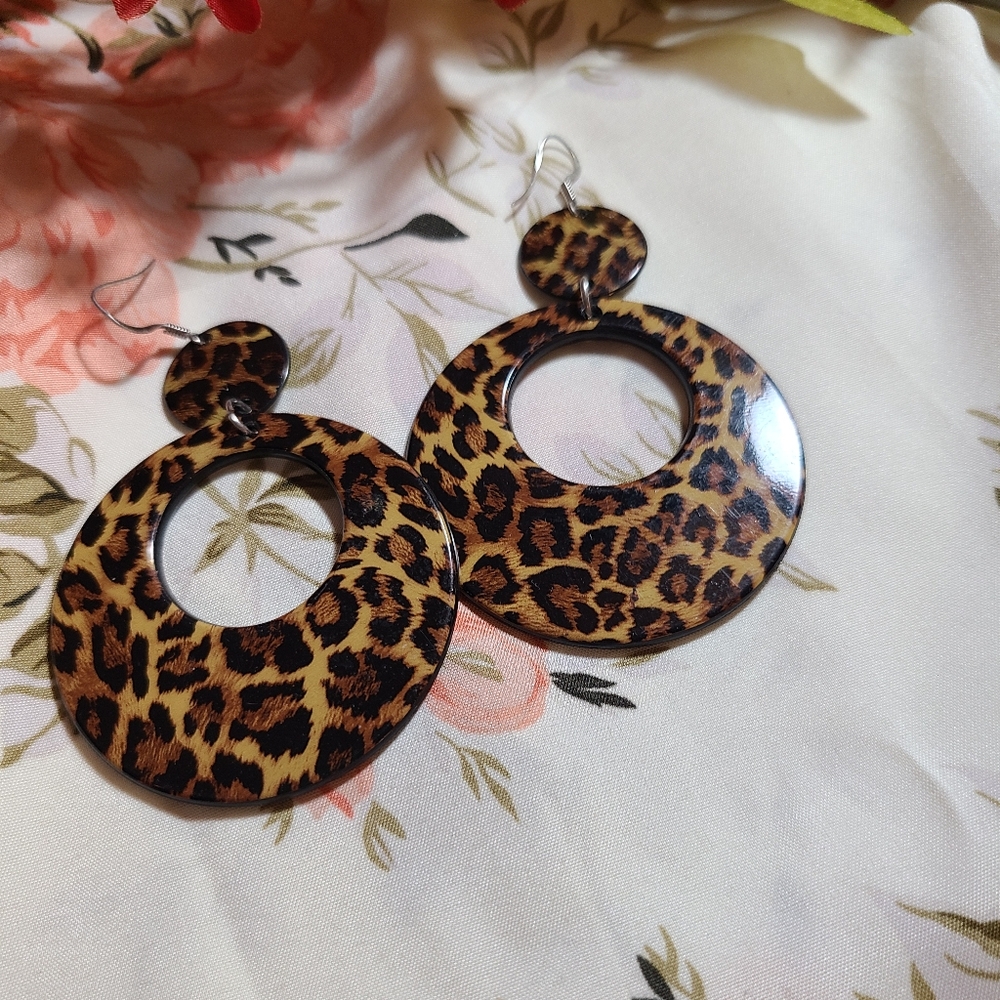 Leopard print earrings lightweight for sale